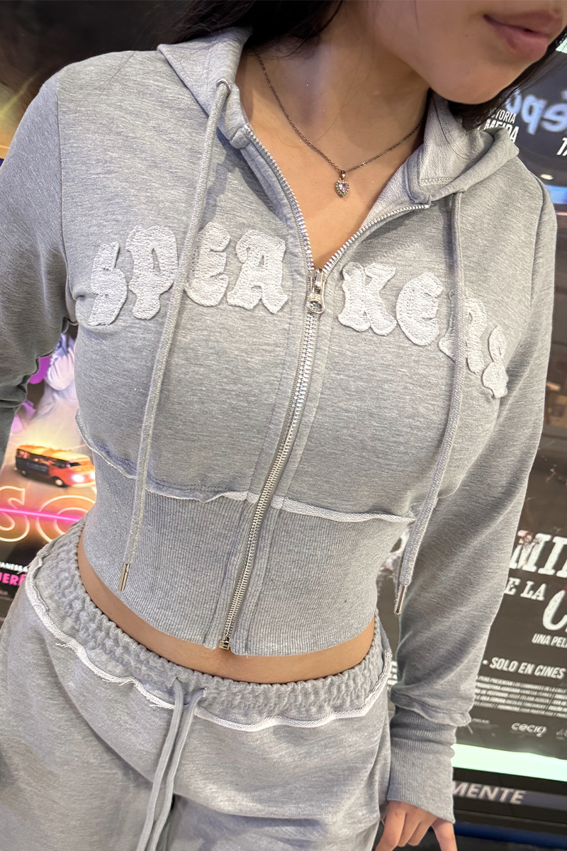 zipper distroyed